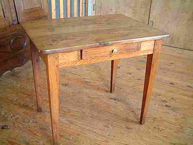 Table bureau ancienne, chêne merisier.